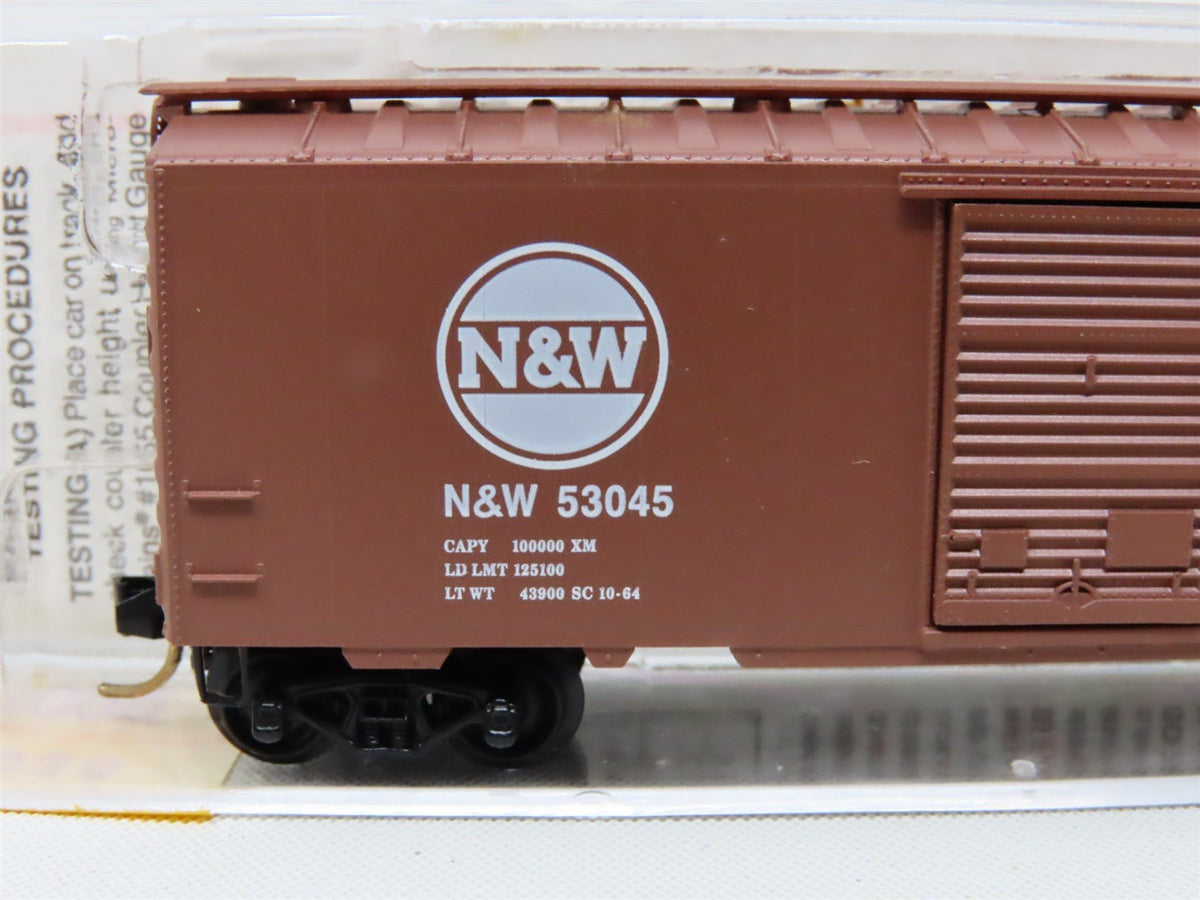 N Micro-Trains MTL #20039 N&amp;W Norfolk And Western 40&#39; Single Door Box Car #53045