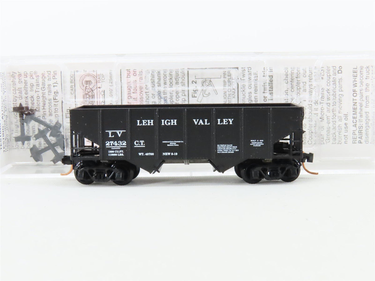 N Micro-Trains MTL 56330 LV Lehigh Valley 33&#39; 2-Bay Rib-Side Open Hopper #27432