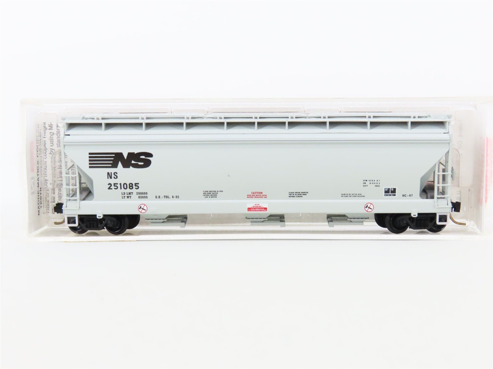 N Micro-Trains MTL 94030 NS Norfolk Southern ACF 3-Bay Covered Hopper #251085