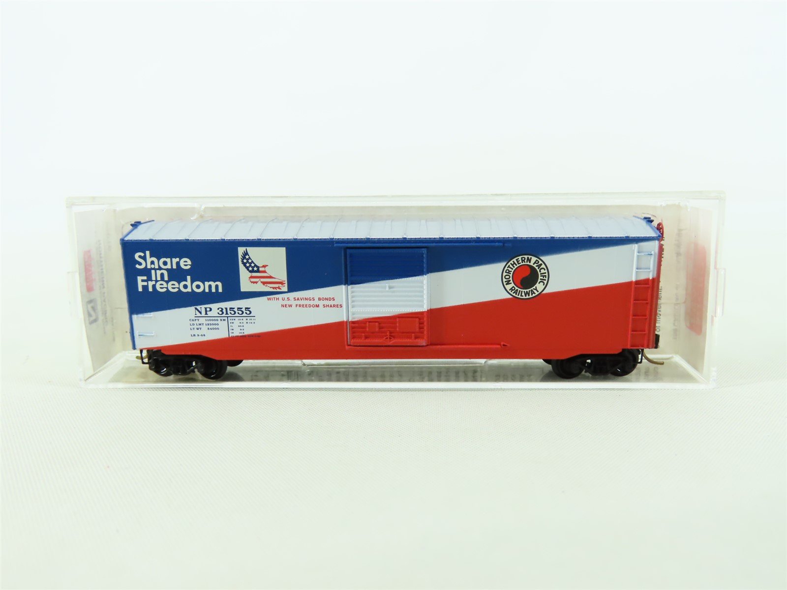 N Scale Micro-Trains MTL 77010 NP Share In Freedom 51' Mechanical Reefer #31555