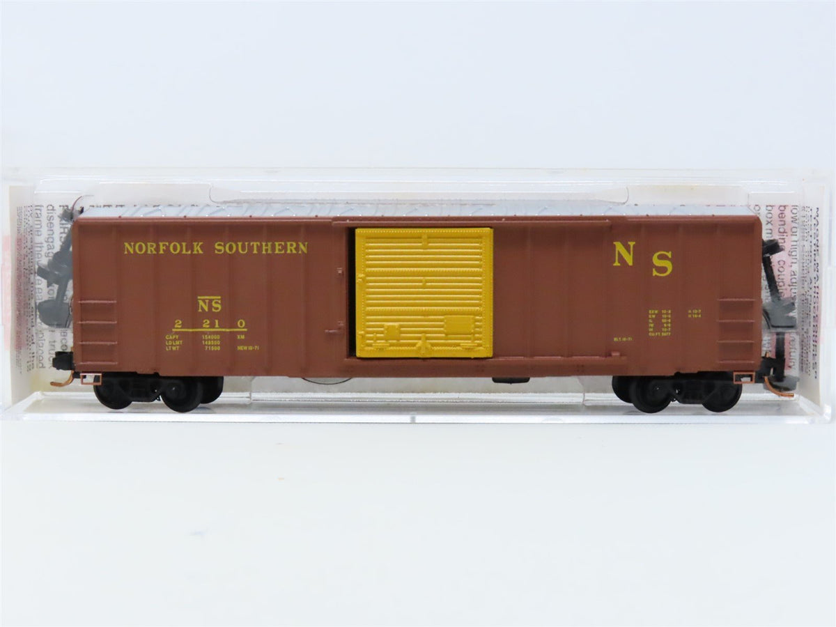 N Micro-Trains MTL #25660 NS Norfolk Southern 50&#39; Single Door Box Car #2210