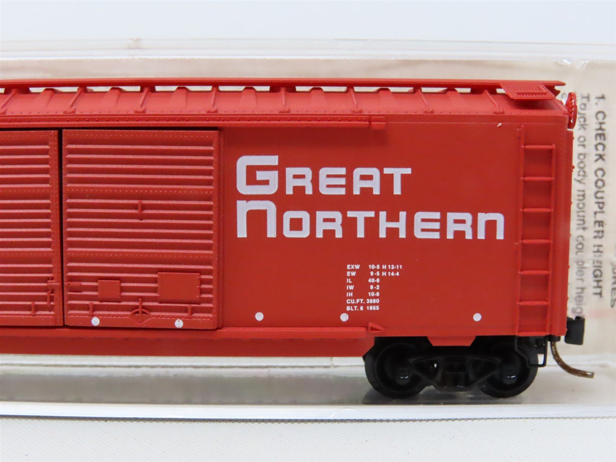 N Micro-Trains MTL #23210 GN Great Northern &quot;Circus Train&quot; 40&#39; Box Car #3484