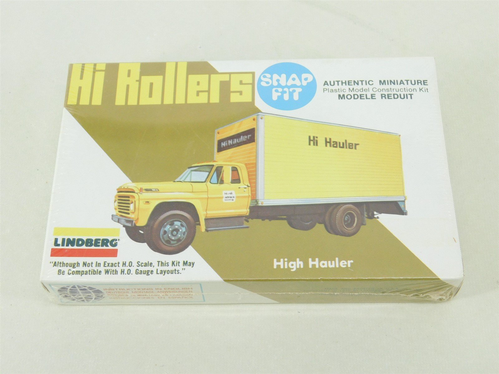 Lindberg Hi Rollers Model Kit 1023 Snap Fit High Hauler Moving Truck - SEALED
