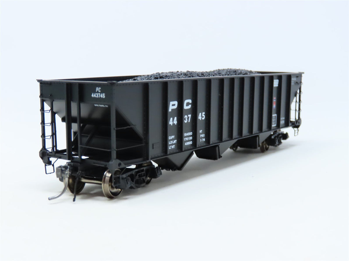 HO Arrowhead #ARR-1009-2 PC Penn Central 3-Bay Hopper w/ Coal Load #443745