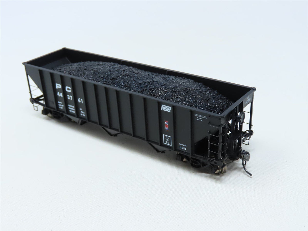 HO Arrowhead #ARR-1010-2 PC Penn Central 3-Bay Hopper w/ Coal Load #443761