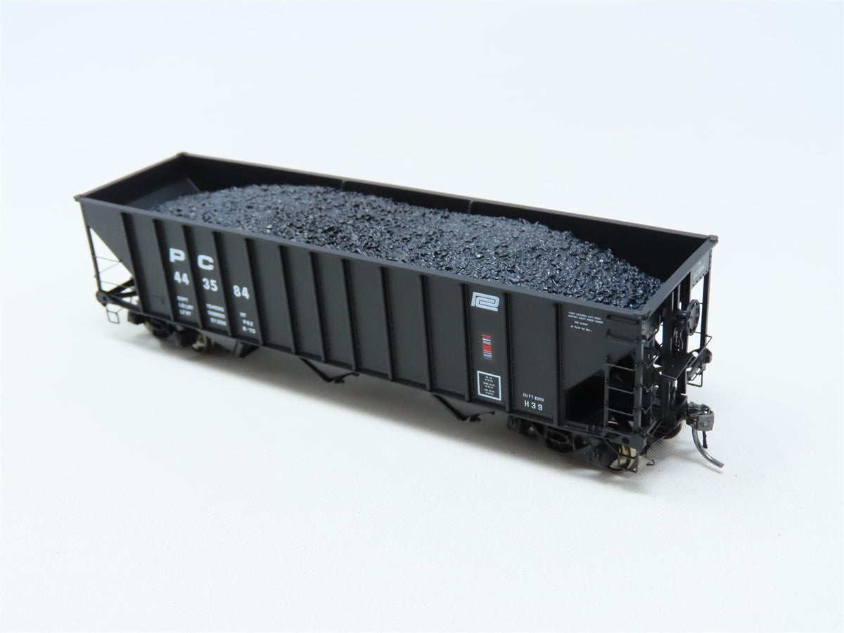 HO Arrowhead #ARR-1010-1 PC Penn Central 3-Bay Hopper w/ Coal Load #443584