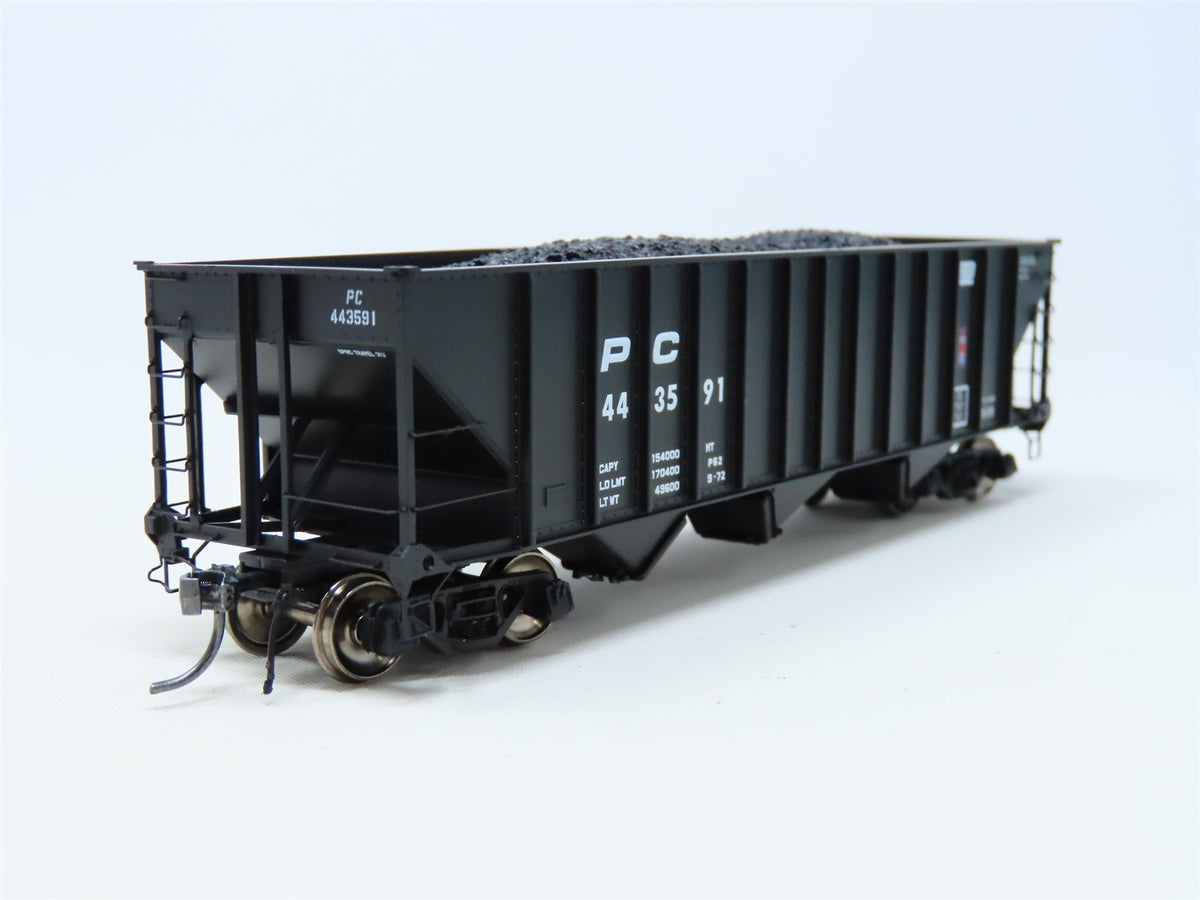 HO Arrowhead #ARR-1011-1 PC Penn Central 3-Bay Hopper w/ Coal Load #443591