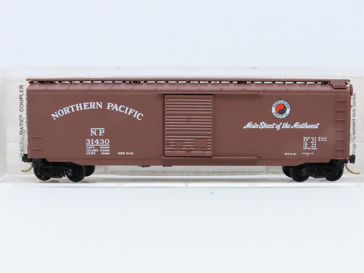 N Micro-Trains MTL #31060 NP Main Street of the Northwest 50&#39; Box Car #31430