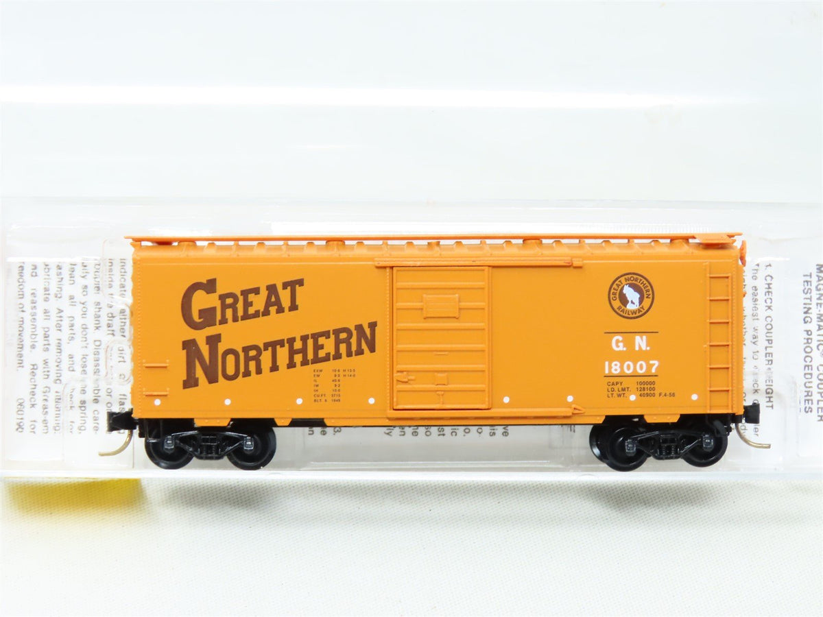 N Scale Micro-Trains MTL 20190 GN Great Northern &quot;Circus Car&quot; 40&#39; Box Car #18007