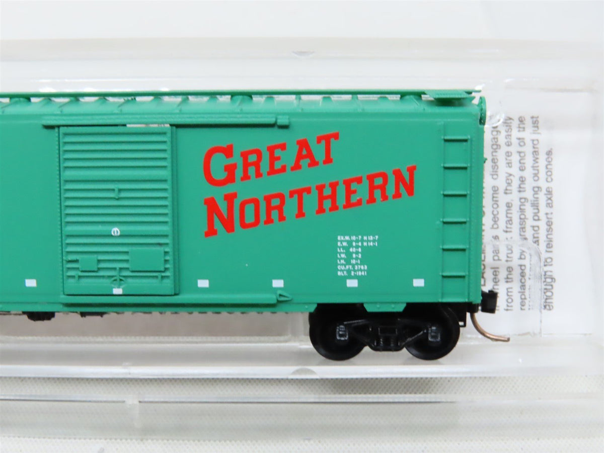 N Scale Micro-Trains MTL 20420 GN Great Northern &quot;Goat&quot; 40&#39; Box Car #27163