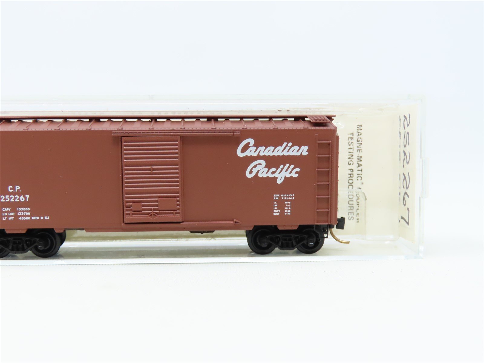 N Scale Kadee Micro-Trains MTL BLW-74 CP Canadian Pacific 40' Box Car #252267