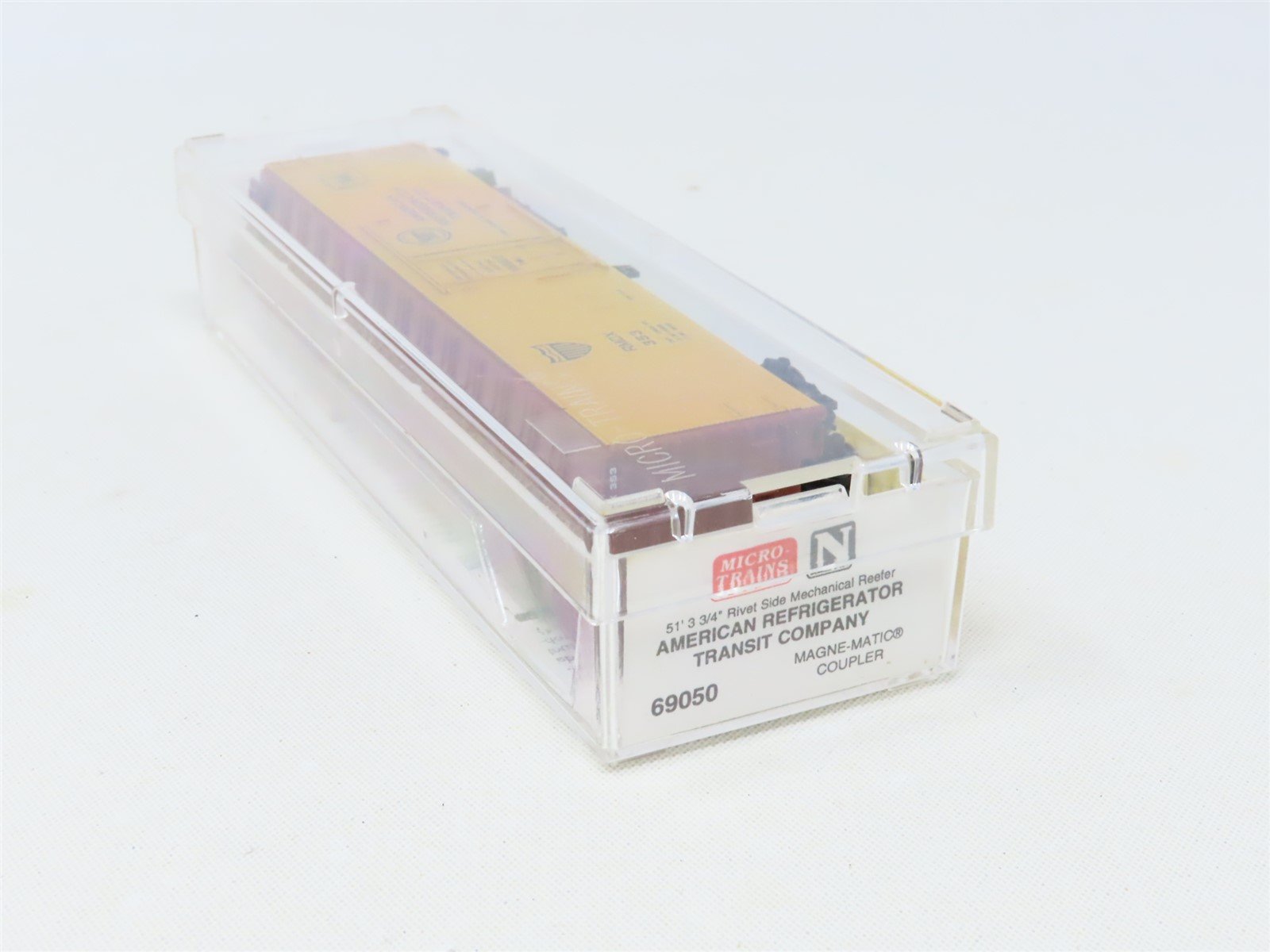 N Scale Micro-Trains MTL 69050 RMDX American Reefer Co 51' Reefer Car #353