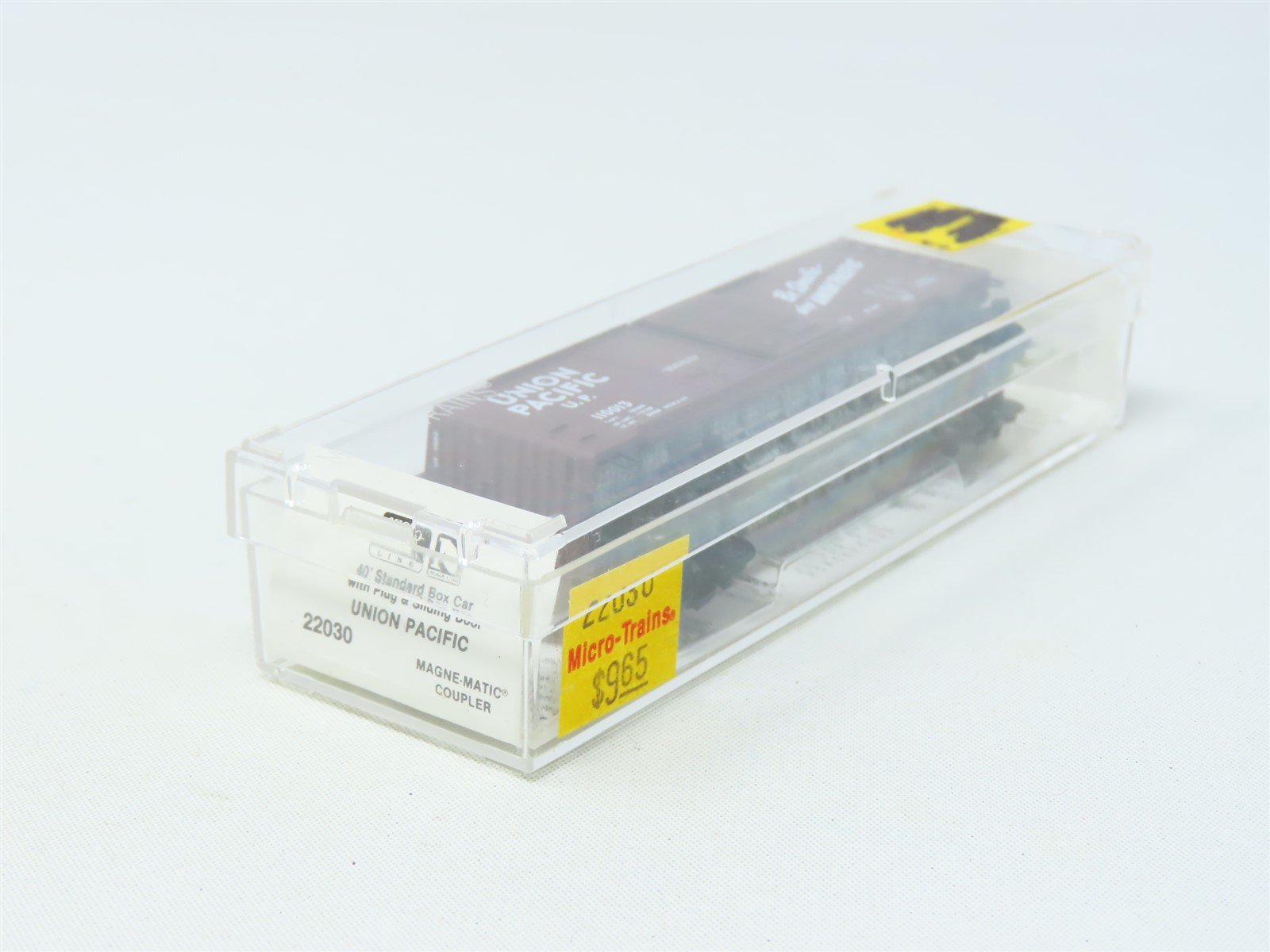 N Scale Micro-Trains MTL 22030 UP Union Pacific 40' Double Door Box Car #110013