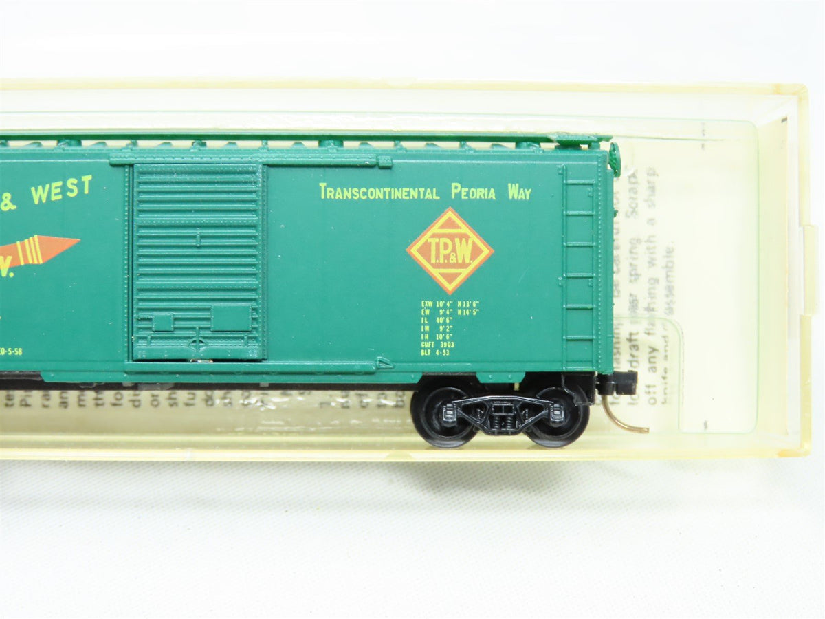 N Scale Kadee Micro-Trains MTL 20120 TP&amp;W &quot;Links East &amp; West&quot; 40&#39; Box Car #644