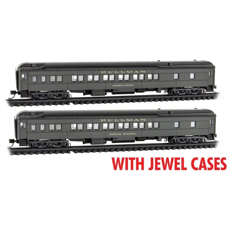 N Micro-Trains MTL 98302231 CNW Chicago &amp; North Western Hospital Car Set 2-Pack
