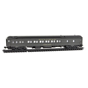 N Micro-Trains MTL 98302231 CNW Chicago & North Western Hospital Car Set 2-Pack