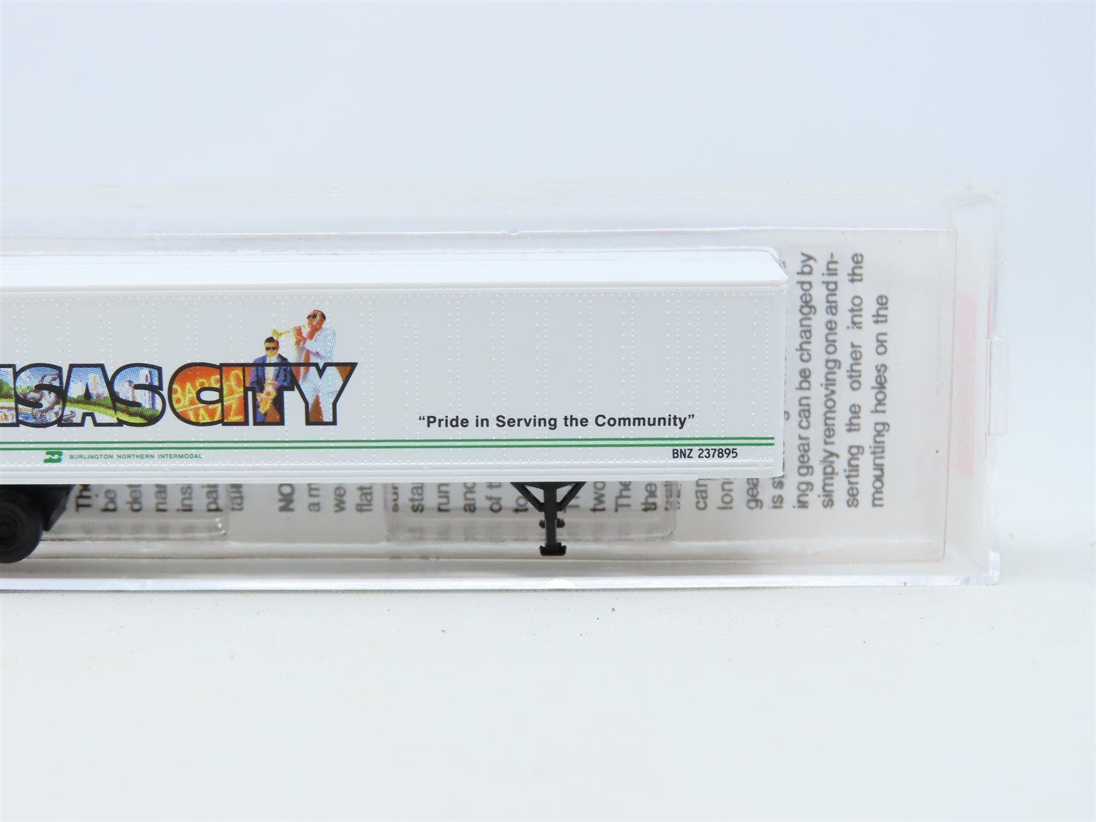 N Scale Micro-Trains MTL 67110 BN Intermodal 45' Trailer #237895 - 