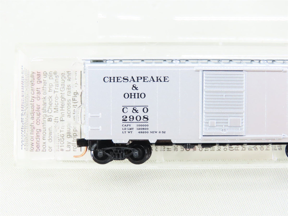 N Scale Micro-Trains MTL 20820 C&amp;O Chesapeake &amp; Ohio 40&#39; Boxcar #2908