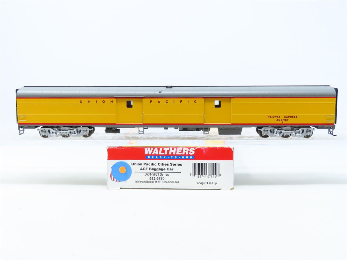 HO Walthers First Edition #932-9570 UP Union Pacific ACF Baggage Passenger w/COA