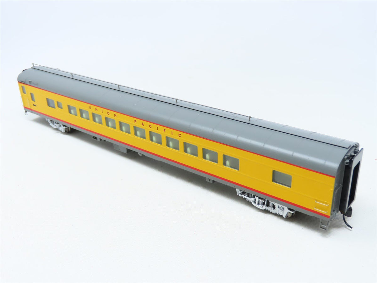 HO Walthers First Edition #932-9530 UP Union Pacific ACF Coach Passenger w/COA