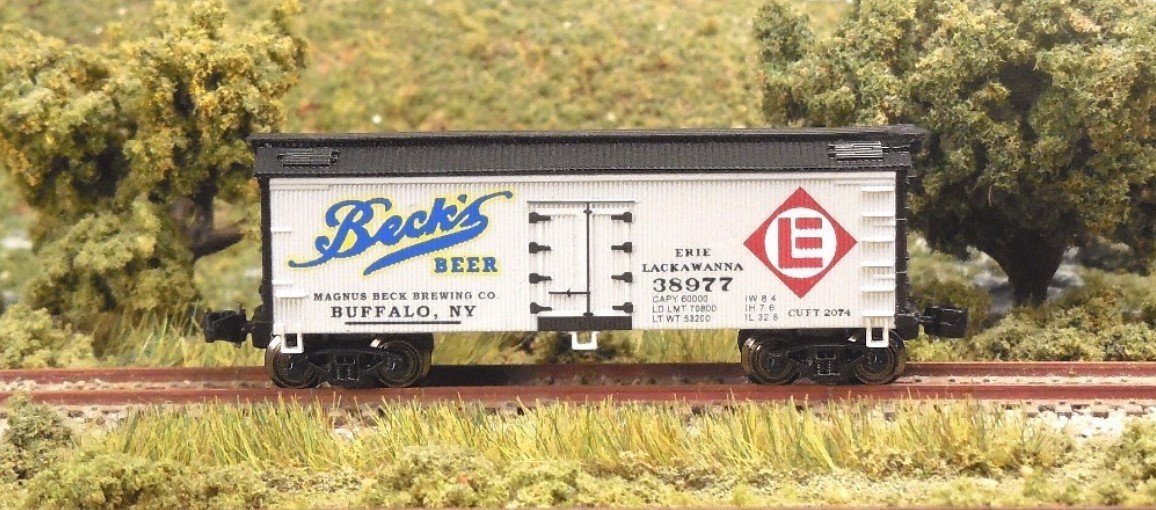 Z Scale FULL THROTTLE FTB9408-1 EL Erie Lackawanna Beck's Beer 34' Reefer Set #1