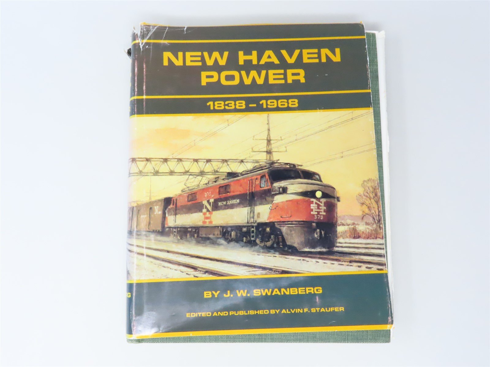 New Haven Power, 1838-1968 by J. W. Swanberg ©1988 HC Book