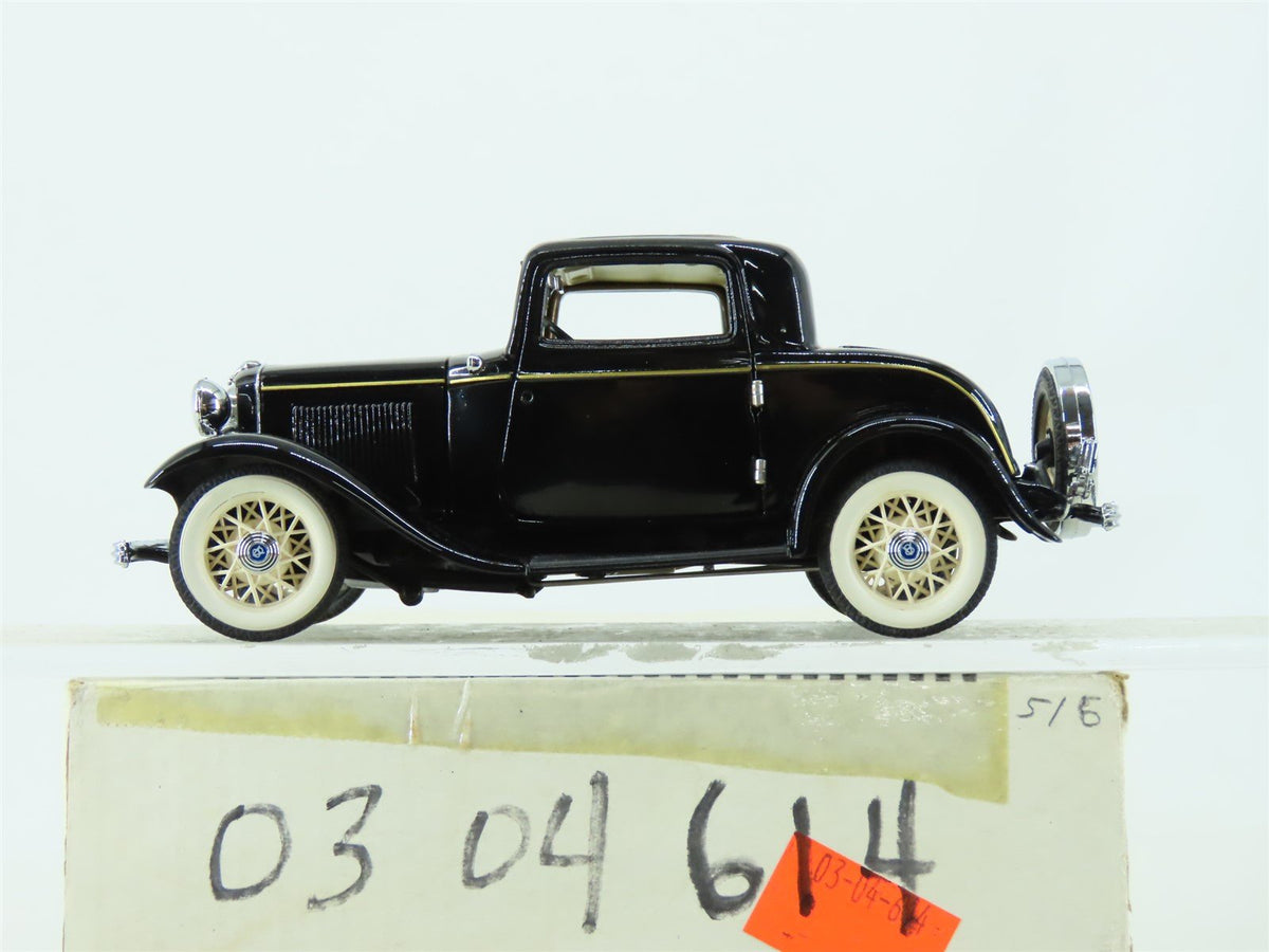 1:24 Scale Franklin Mint #B11TQ11 Die-Cast Vehicle 1932 Ford Deuce Coupe Black