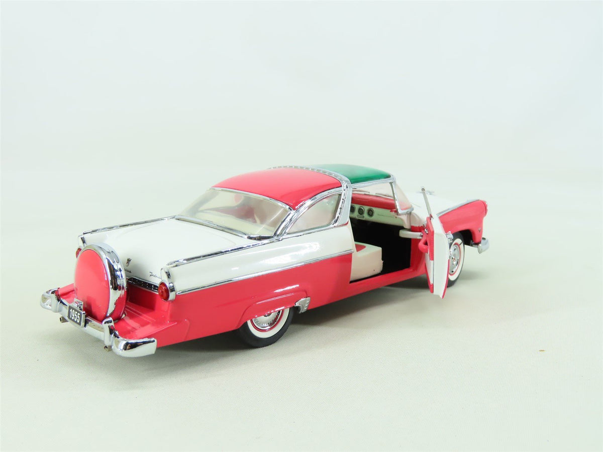 1:24 Scale Franklin Mint #B11TQ13 Die-Cast 1955 Ford Crown Victoria