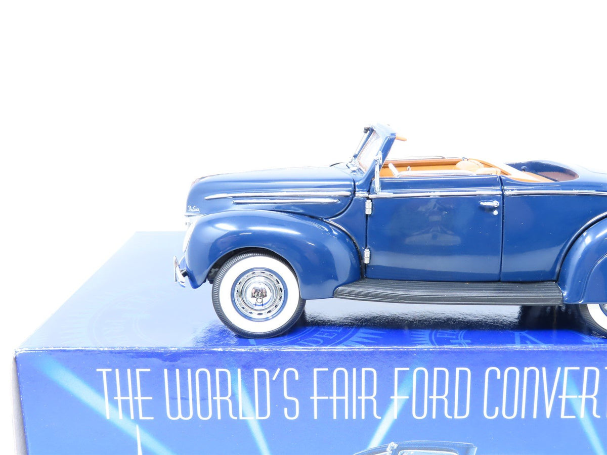 1/24 Scale Franklin Mint #B11YF77 1939 Ford Deluxe Convertible Coupe w/ COA