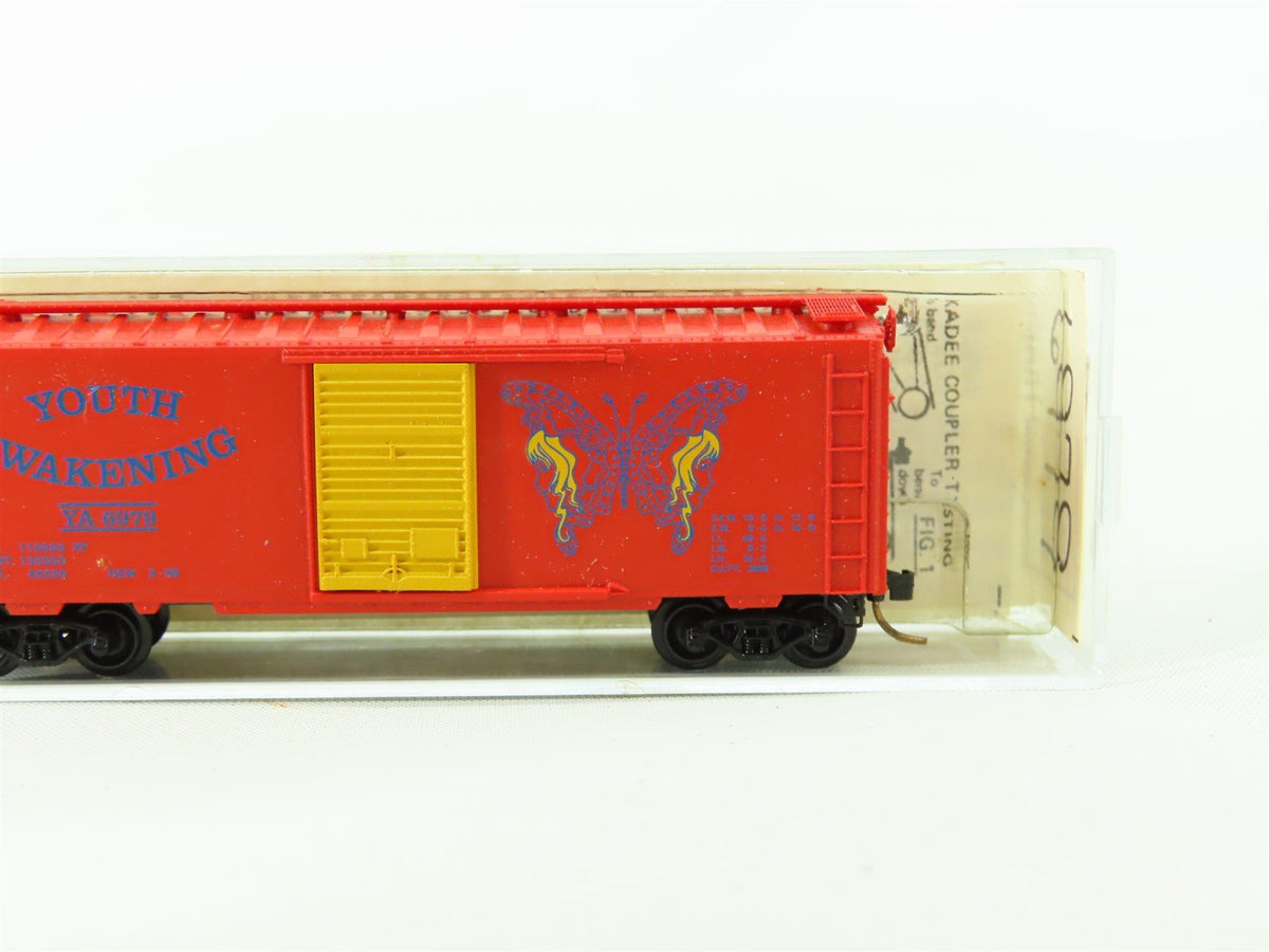 N Scale Micro-Trains MTL Special Run YA Youth Awakening 40&#39; Boxcar #6979