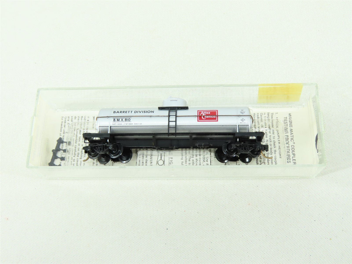 N Scale Micro-Trains MTL 65210 BMX Barrett 39&#39; Single Dome Tank Car #810