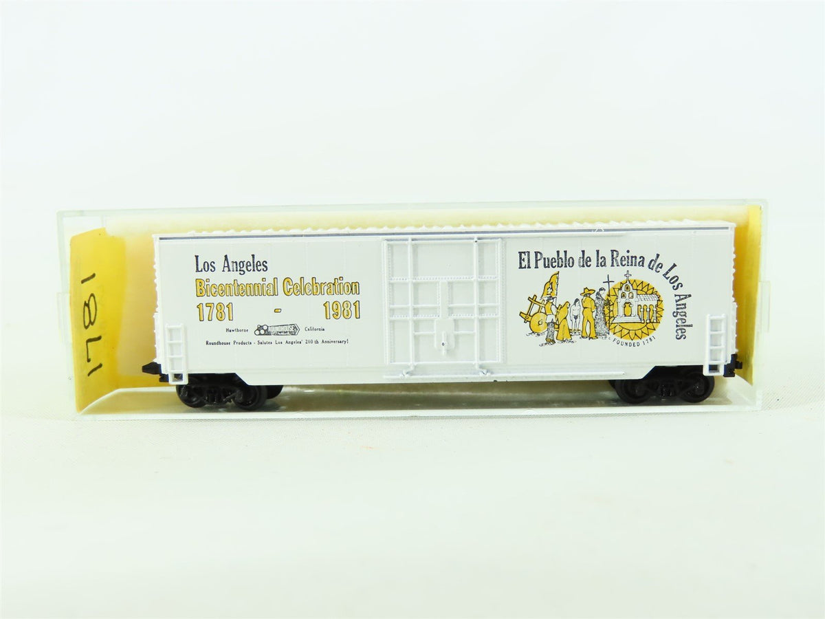 N Scale Roundhouse 8299 LA Bicentennial Celebration 50&#39; Boxcar