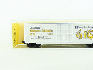 N Scale Roundhouse 8299 LA Bicentennial Celebration 50' Boxcar