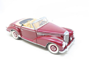 1:24 Scale Franklin Mint #B11UG29 Die-Cast 1957 Mercedes-Benz 300 SC