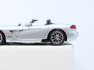 1:24 Scale Franklin Mint #B11D171 2003 Dodge Viper SRT-10 w/ COA