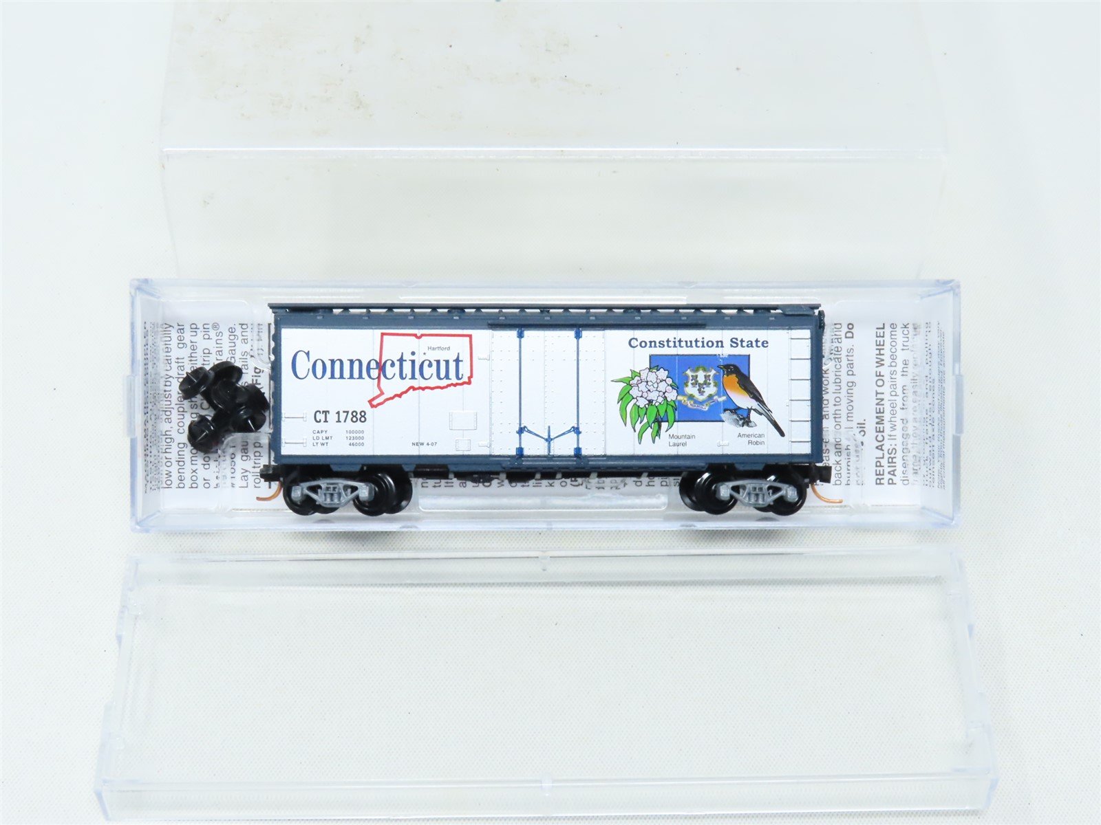 N Scale Micro-Trains MTL 02100412 CT Connecticut State 40' Box Car #1788