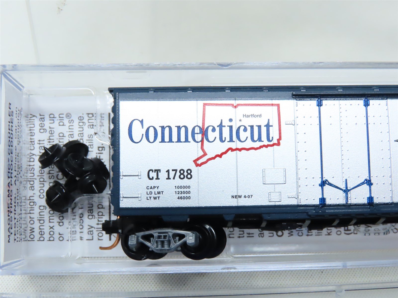 N Scale Micro-Trains MTL 02100412 CT Connecticut State 40' Box Car #1788