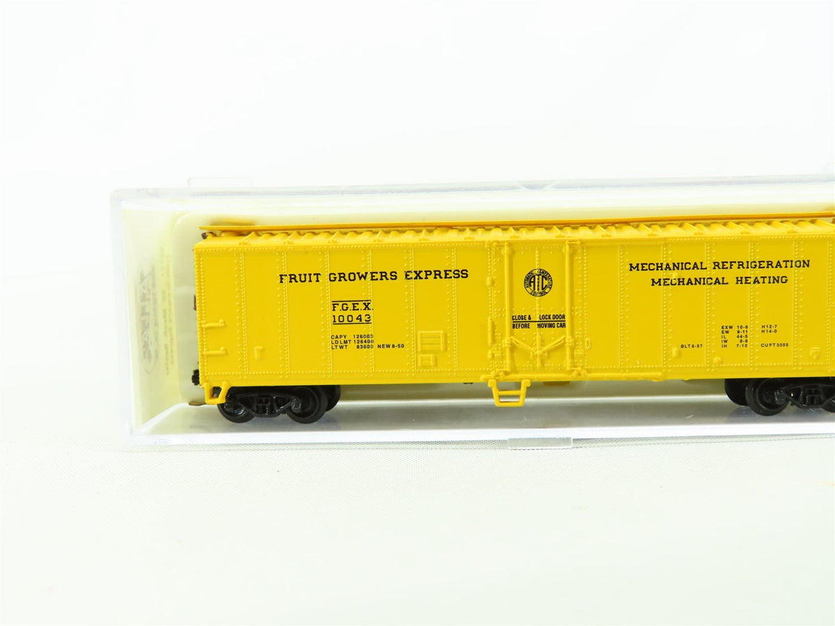 N Scale Atlas 36711 FGEX Fruit Growers Express 50&#39; Boxcar #10043