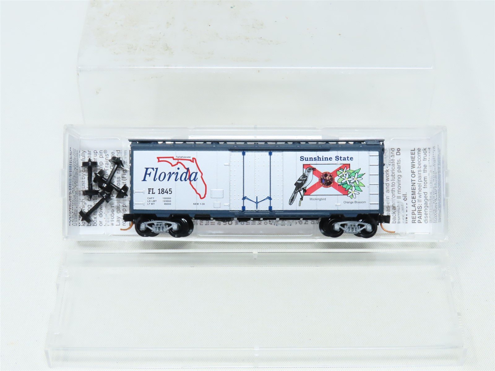 N Scale Micro-Trains MTL 02100397 FL Florida State 40' Plug Door Box Car #1845