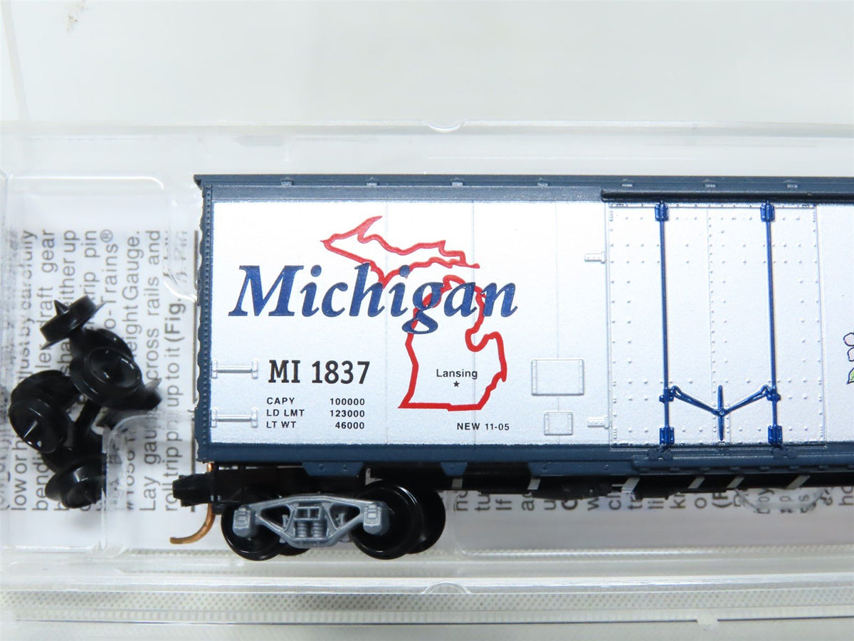 N Scale Micro-Trains MTL 02100395 MI Michigan State 40&#39; Plug Door Box Car #1837