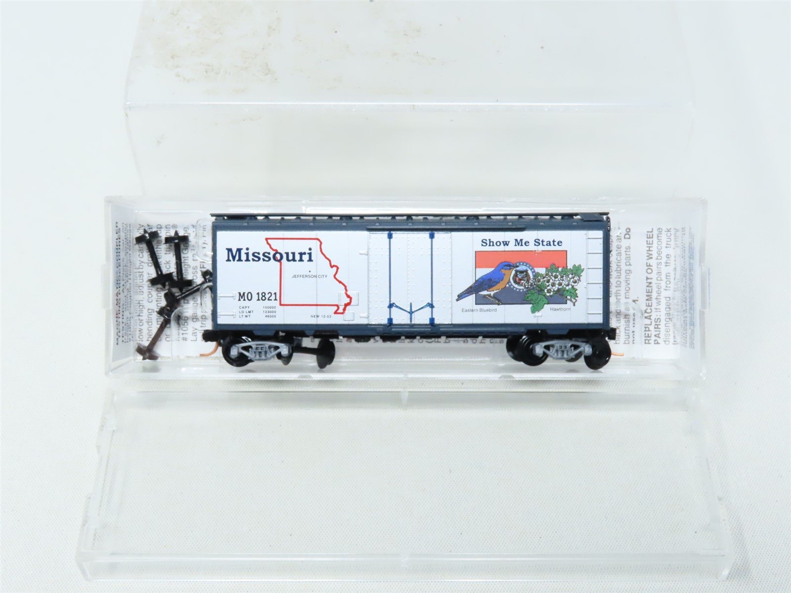 N Scale Micro-Trains MTL 21373 MO Missouri State 40' Plug Door Box Car #1821