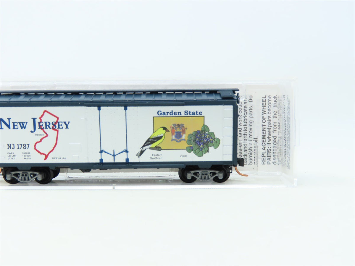 N Scale Micro-Trains MTL 21382 NJ New Jersey State 40&#39; Plug Door Box Car #1787