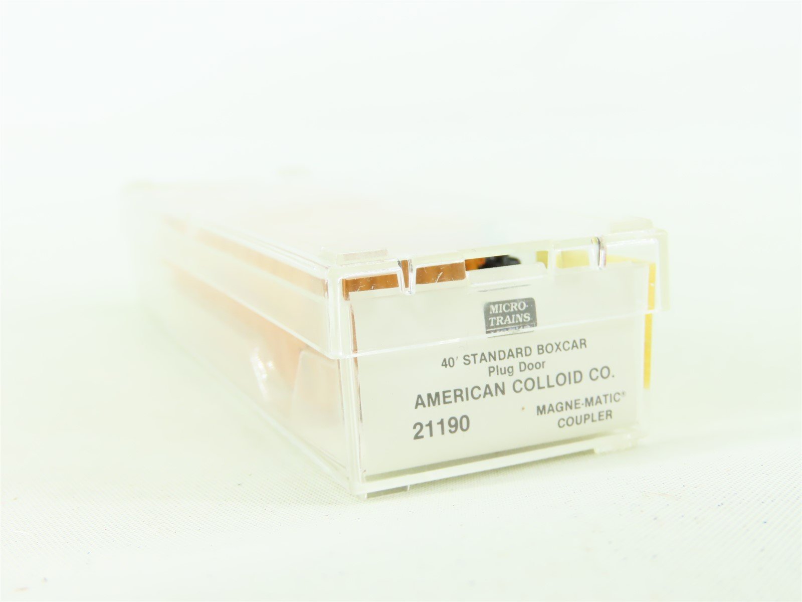 N Scale Micro-Trains MTL 21190 LOVX American Colloid Co 40' Boxcar #9116
