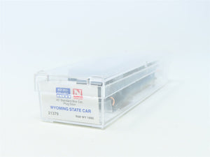 N Scale Micro-Trains MTL 21379 WY Wyoming State 40' Plug Door Box Car #1890