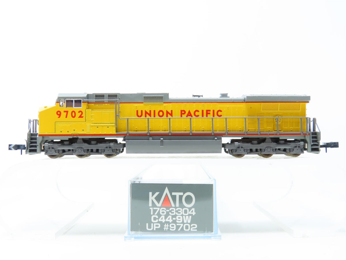 N Scale KATO 176-3304 UP Union Pacific GE C44-9W &quot;Dash 9&quot; Diesel Locomotive #970