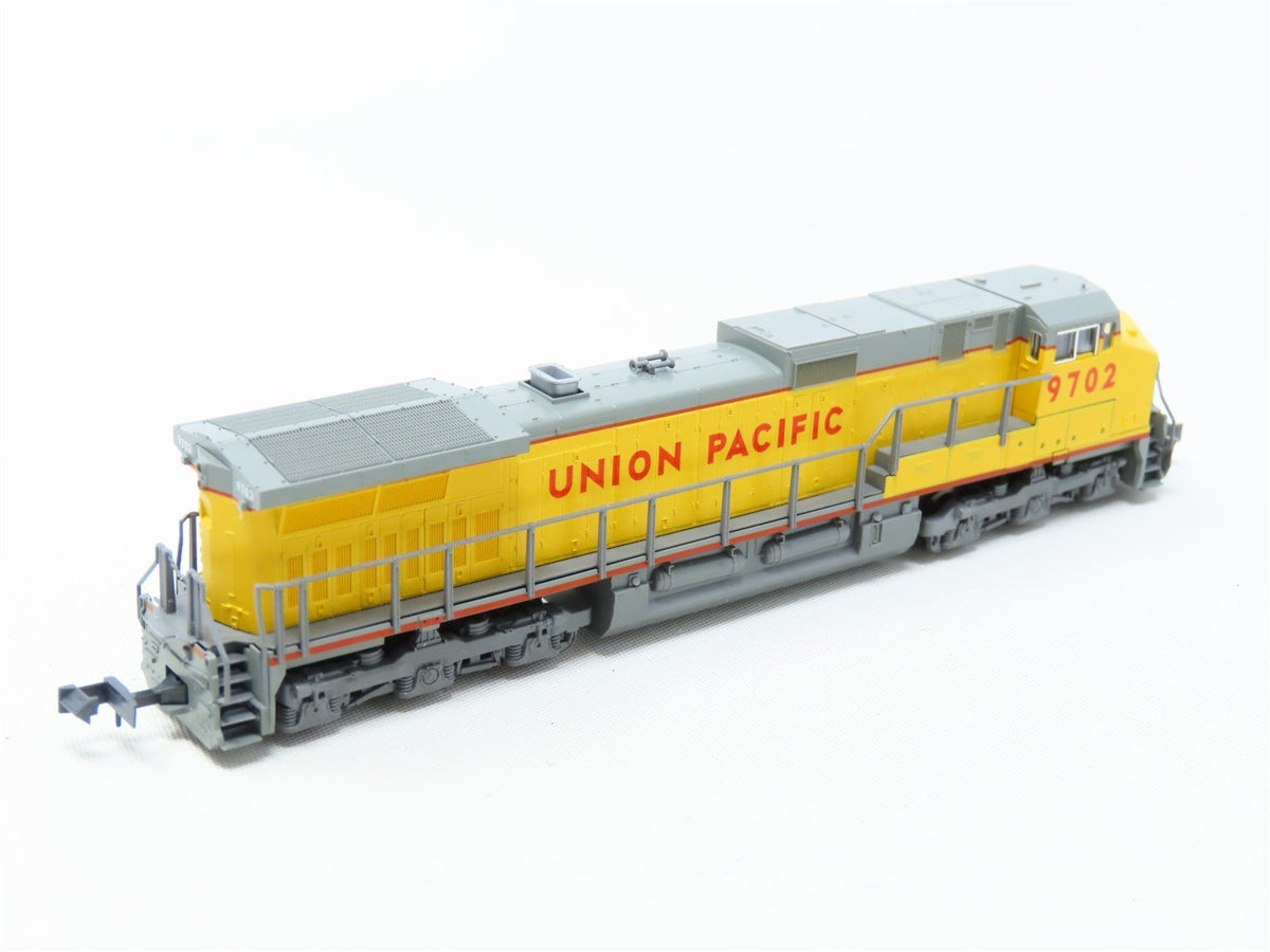 N Scale KATO 176-3304 UP Union Pacific GE C44-9W &quot;Dash 9&quot; Diesel Locomotive #970