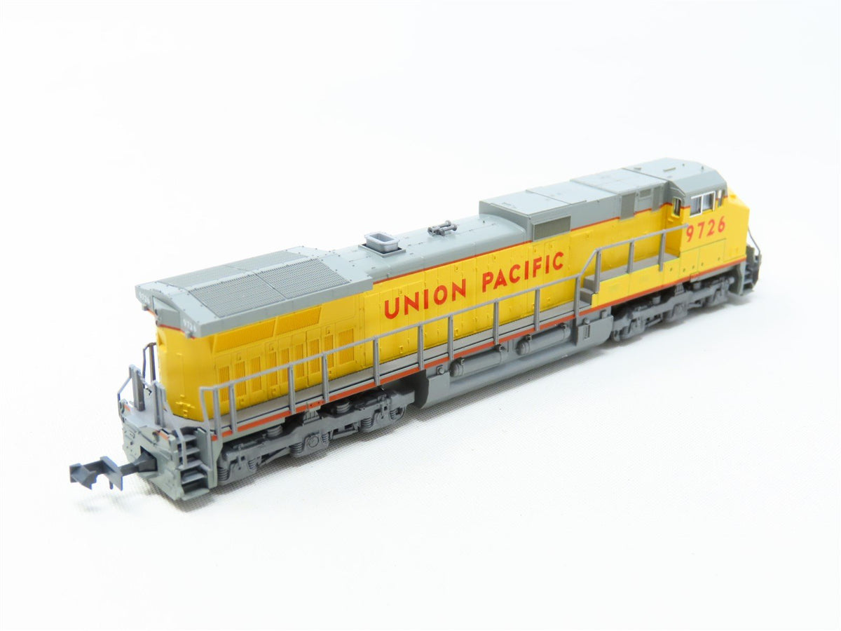 N Scale KATO 176-3305 UP Union Pacific GE C44-9W &quot;Dash 9&quot; Diesel Locomotive #972