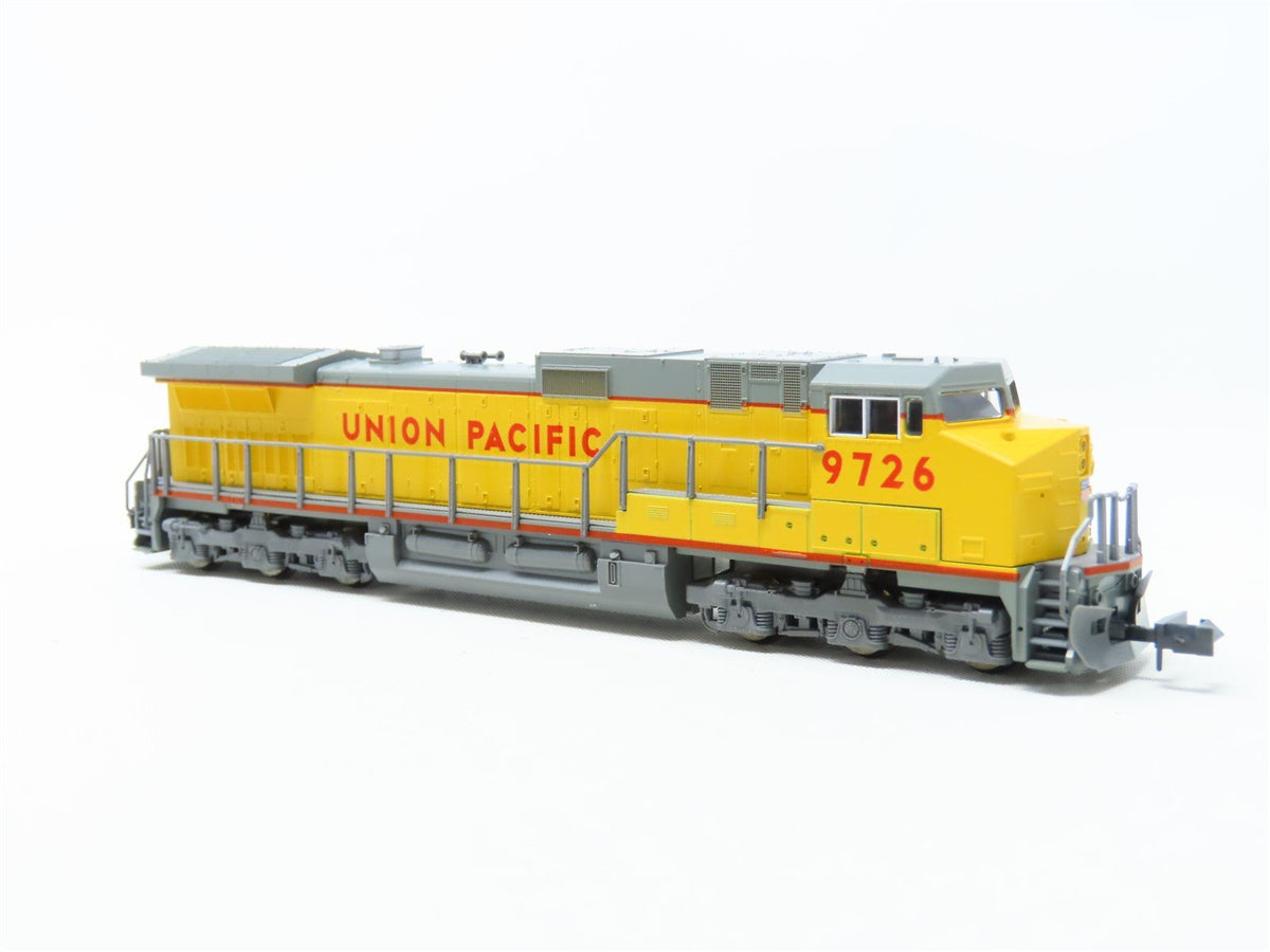 N Scale KATO 176-3305 UP Union Pacific GE C44-9W &quot;Dash 9&quot; Diesel Locomotive #972