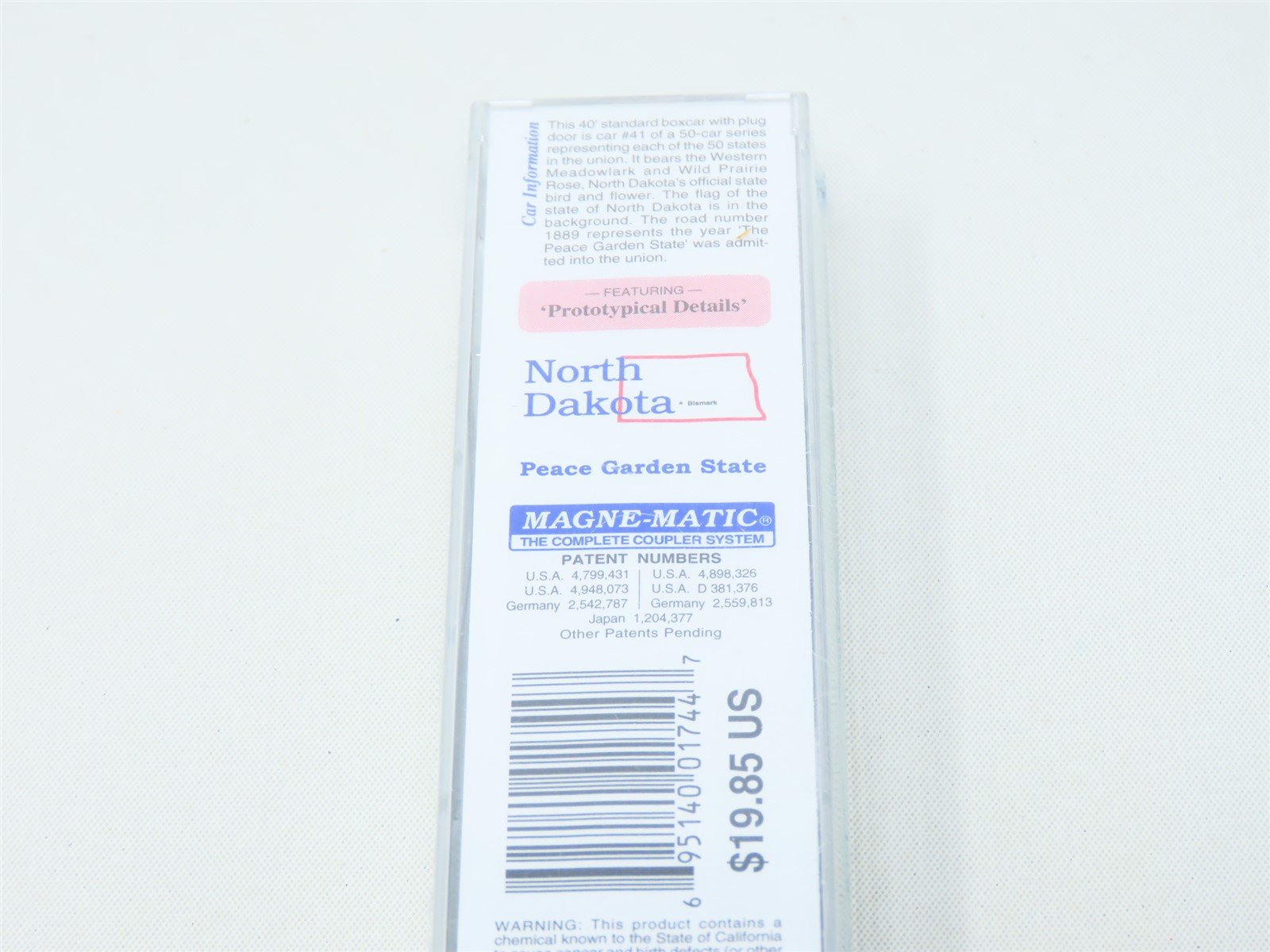 N Scale Micro-Trains MTL 02100405 ND North Dakota State 40' Box Car #1889 Sealed