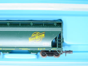 N Scale Atlas #5772 CNW Chicago North Western 2-Bay Centerflow Hopper 3-Pack